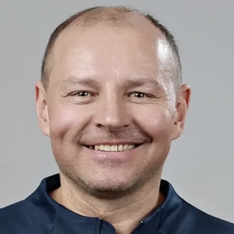 Андрей Иванов